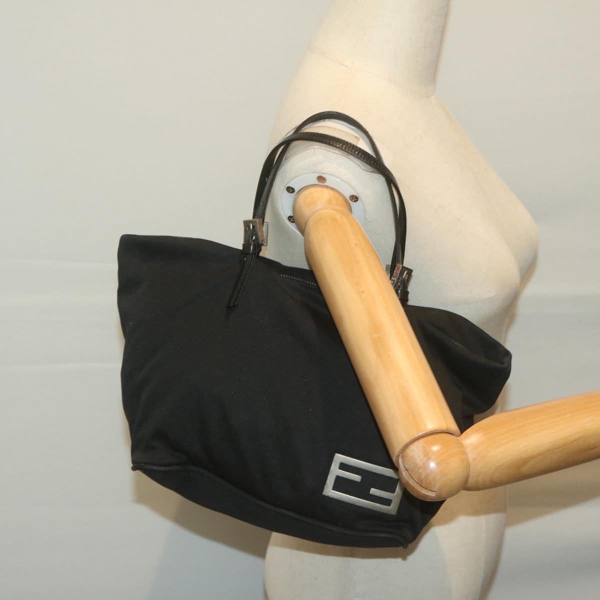FENDI Hand Bag Nylon Black Auth ep3047