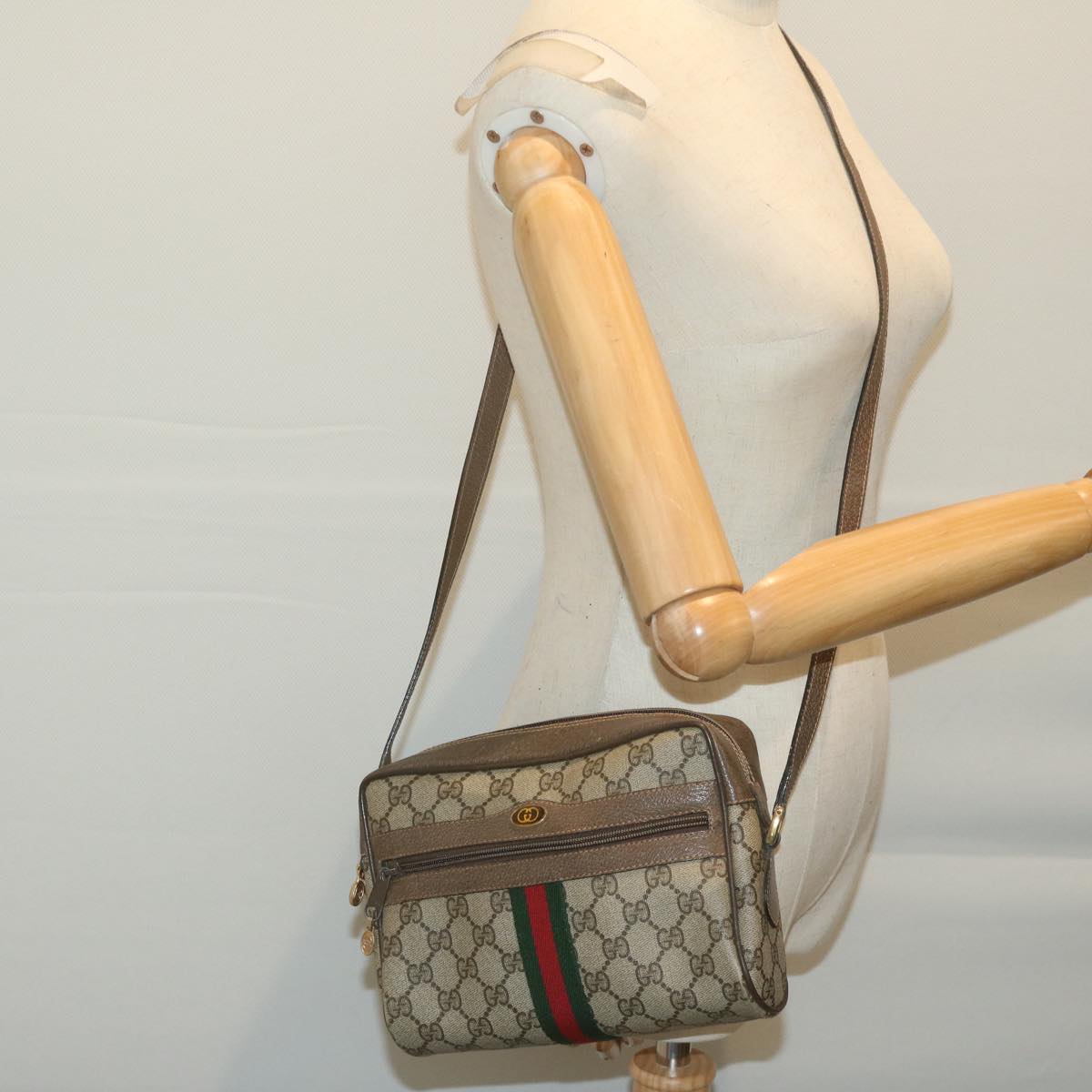 GUCCI GG Supreme Web Sherry Line Shoulder Bag Beige Red Green Auth ep3088