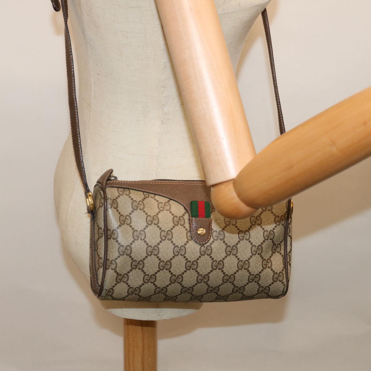 GUCCI GG Supreme Web Sherry Line Shoulder Bag PVC Beige 89 02 018 Auth ep3144