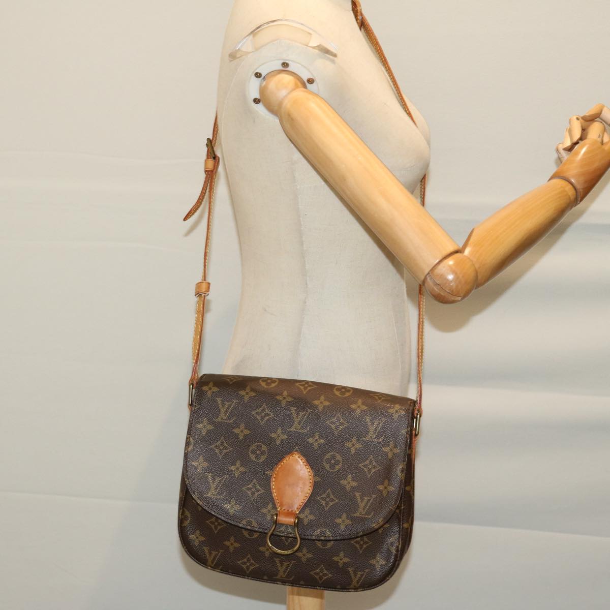 LOUIS VUITTON Monogram Saint Cloud GM Shoulder Bag M51242 LV Auth ep3371