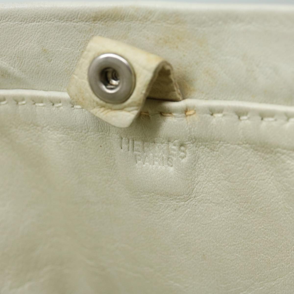 HERMES Tudu Pochette Shoulder Bag Lamb Skin White Auth ep3399