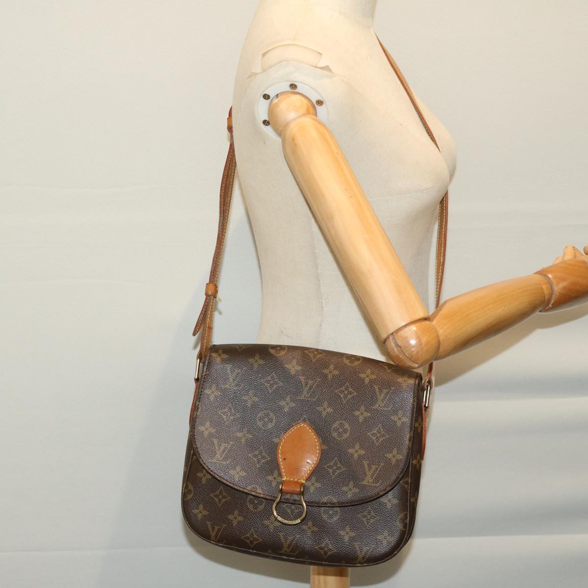 LOUIS VUITTON Monogram Saint Cloud GM Shoulder Bag M51242 LV Auth ep3455