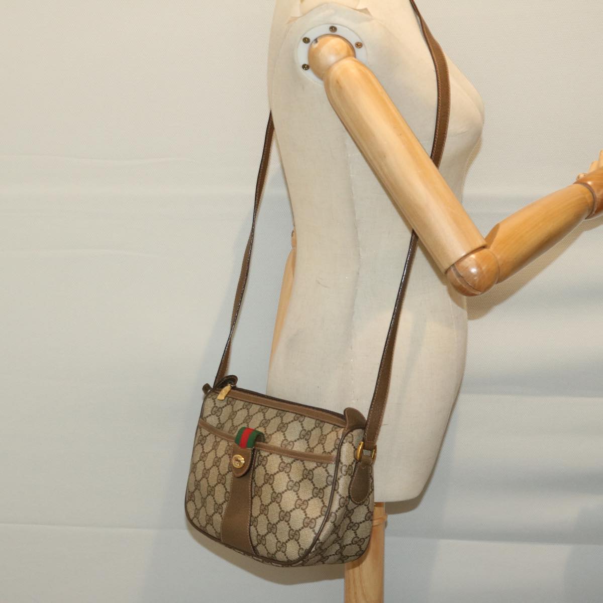 GUCCI GG Supreme Web Sherry Line Shoulder Bag PVC Beige 89 02 032 Auth ep3457