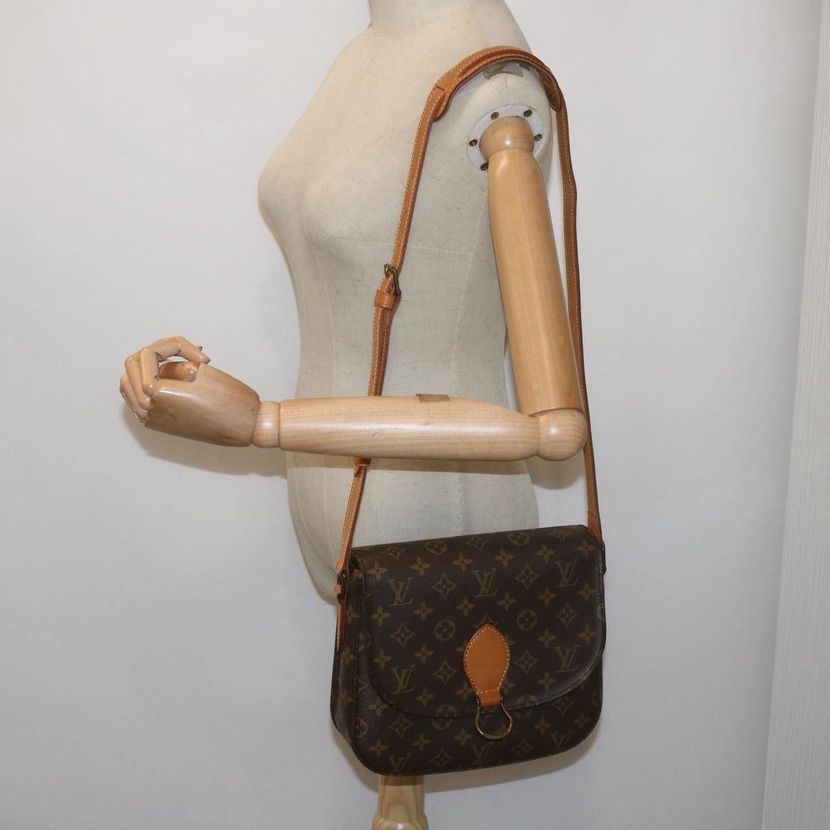 LOUIS VUITTON Monogram Saint Cloud GM Shoulder Bag M51242 LV Auth ep3631