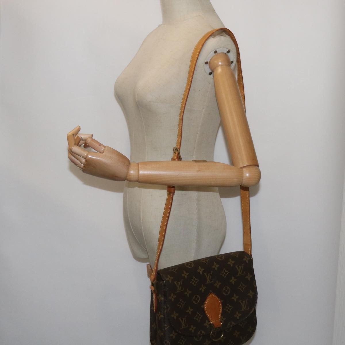 LOUIS VUITTON Monogram Saint Cloud GM Shoulder Bag M51242 LV Auth ep3635