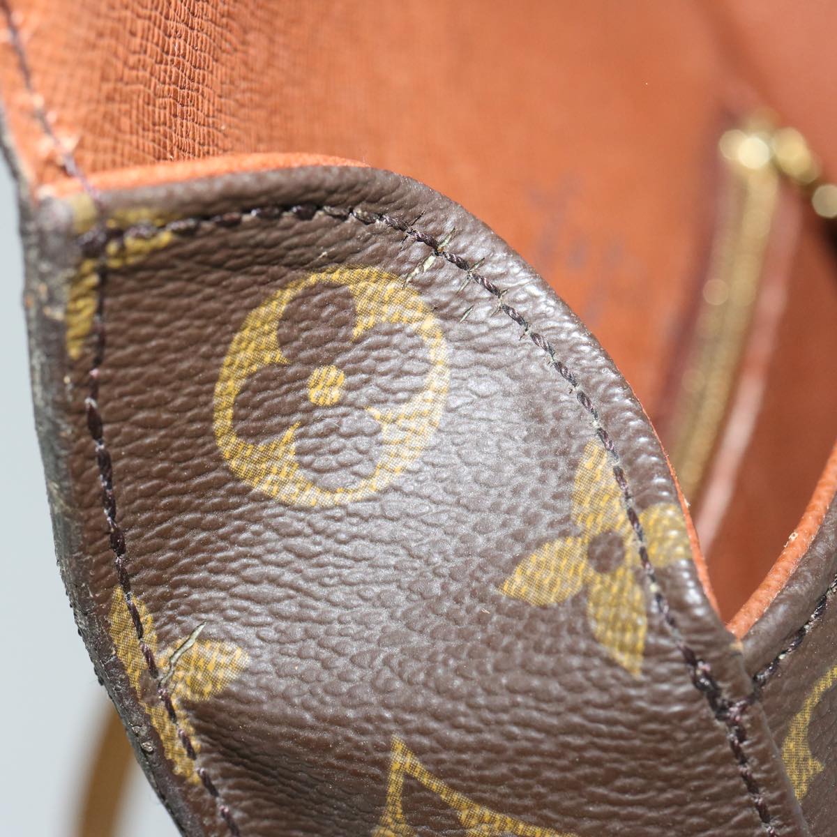 LOUIS VUITTON Monogram Saint Cloud MM Shoulder Bag M51243 LV Auth ep3705