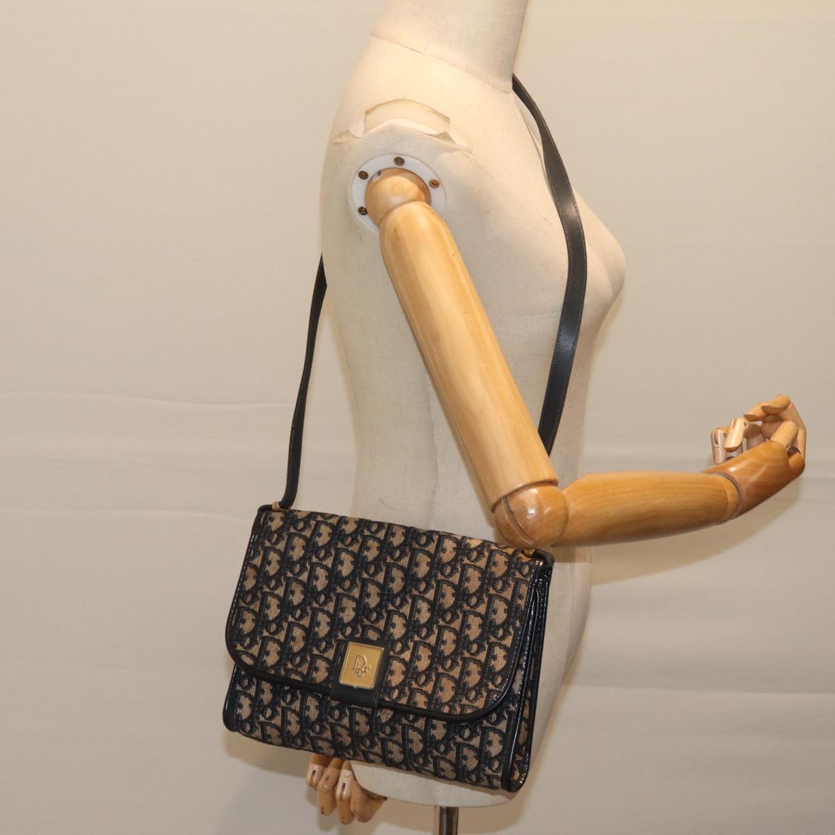 Christian Dior Trotter Canvas Shoulder Bag Navy Auth ep3718