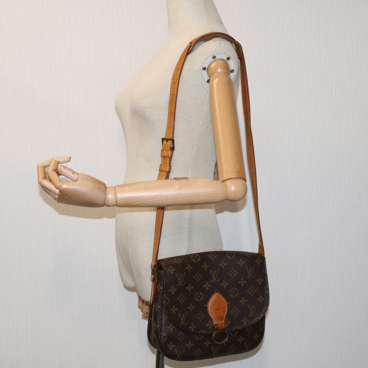 LOUIS VUITTON Monogram Saint Cloud GM Shoulder Bag M51242 LV Auth ep3729