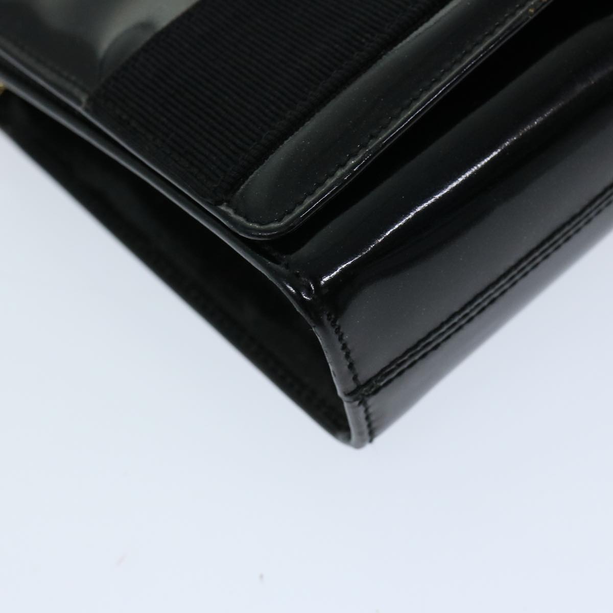 Salvatore Ferragamo Chain Shoulder Bag Patent leather Black Auth ep3748
