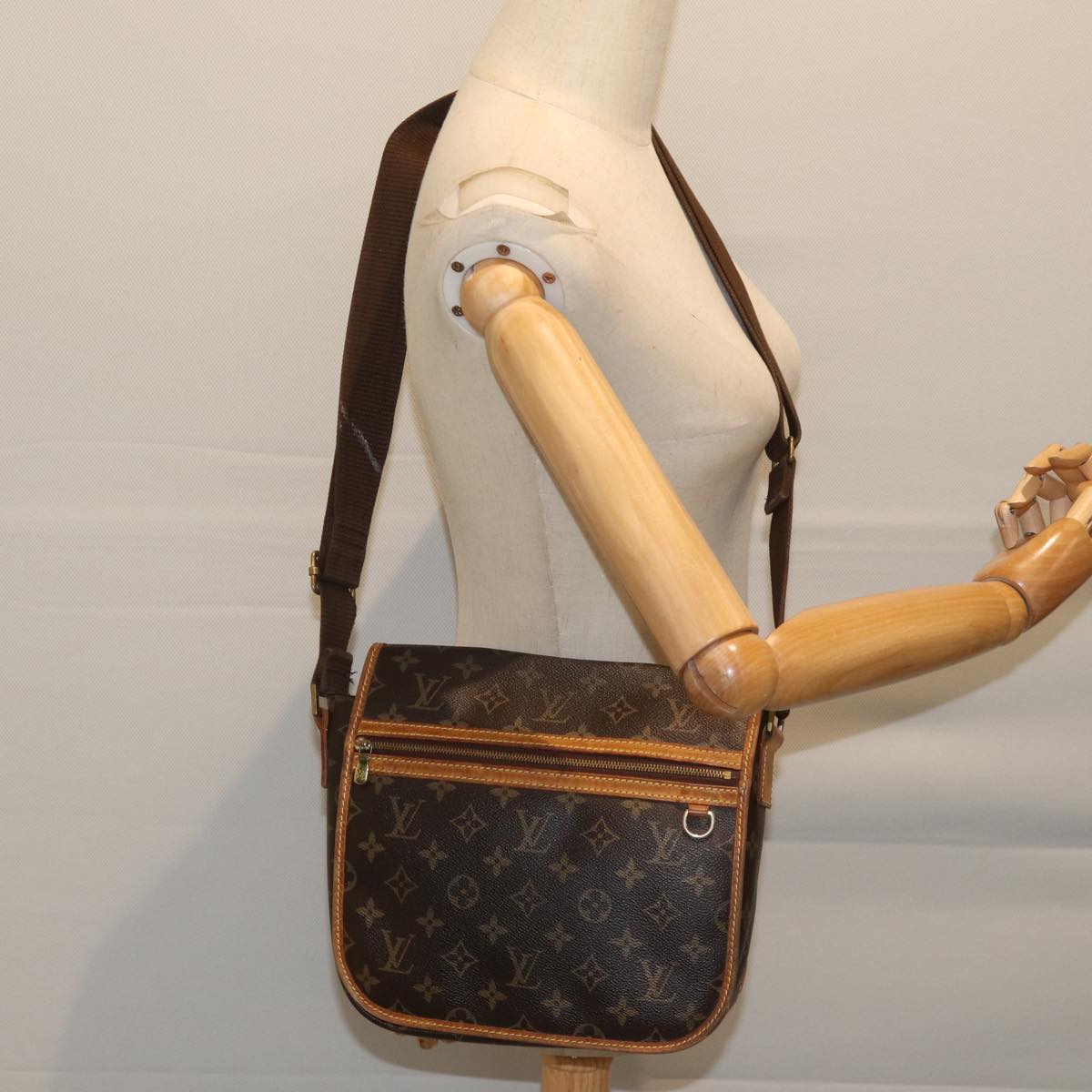 LOUIS VUITTON Monogram Messenger Bosphore PM Shoulder Bag M40106 LV Auth ep3912