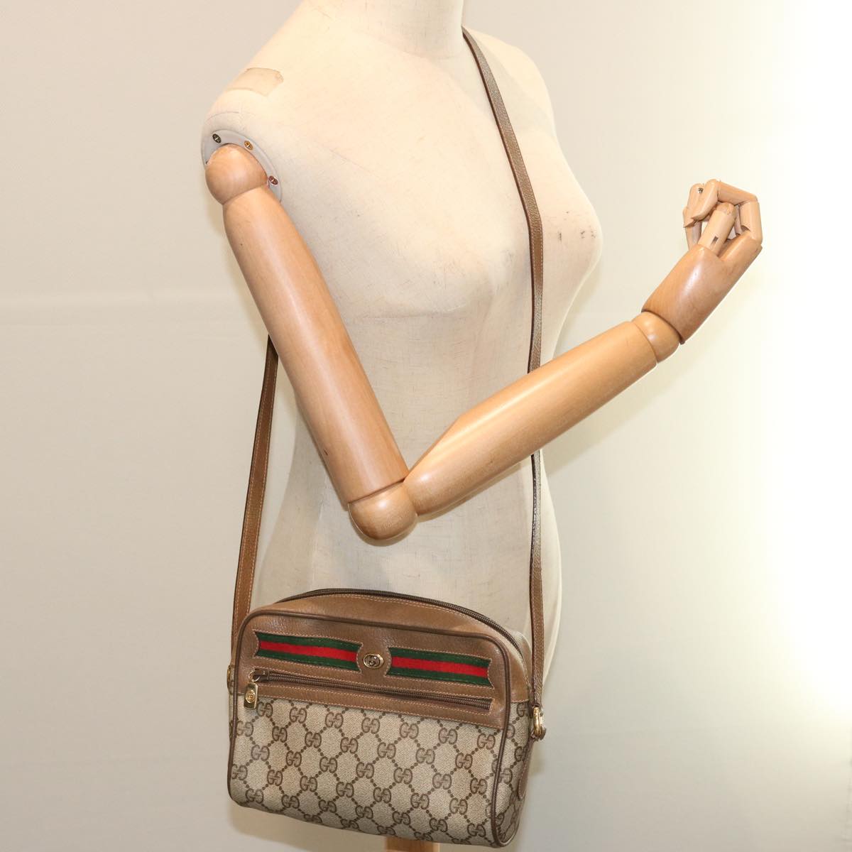 GUCCI GG Supreme Web Sherry Line Shoulder Bag Beige Green 56 02 087 Auth ep3945