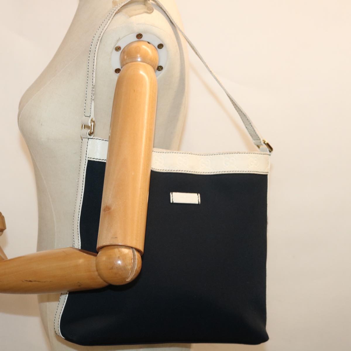 GUCCI Guccissima Shoulder Bag Canvas Outlet Navy Auth ep4072