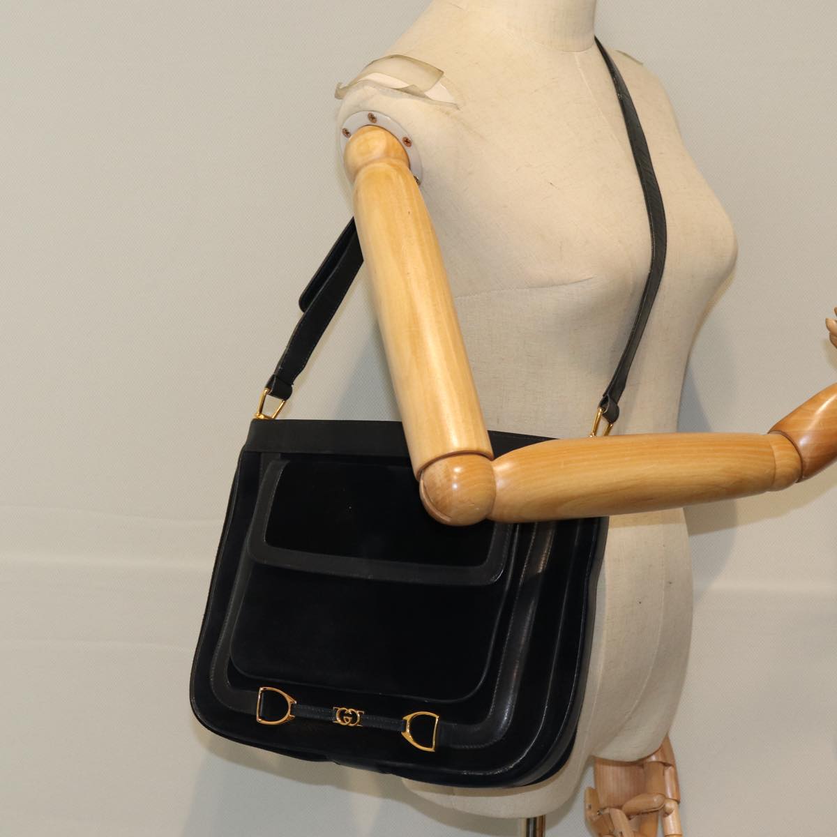 GUCCI Shoulder Bag Suede Navy Auth ep4087