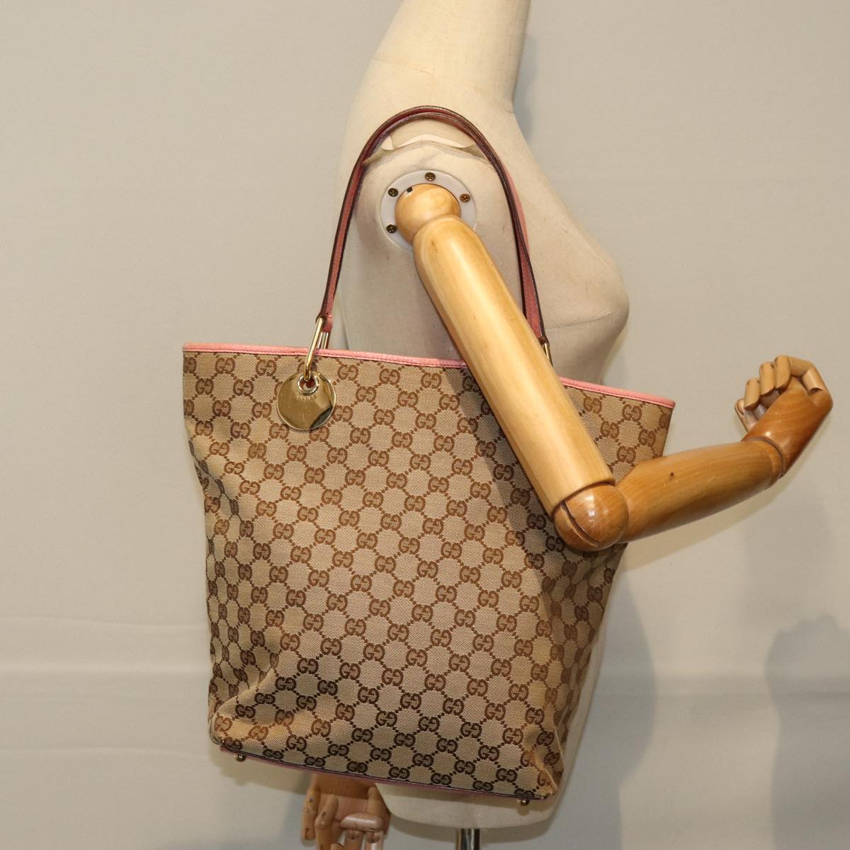 GUCCI GG Canvas Tote Bag Beige 120836 Auth ep4211