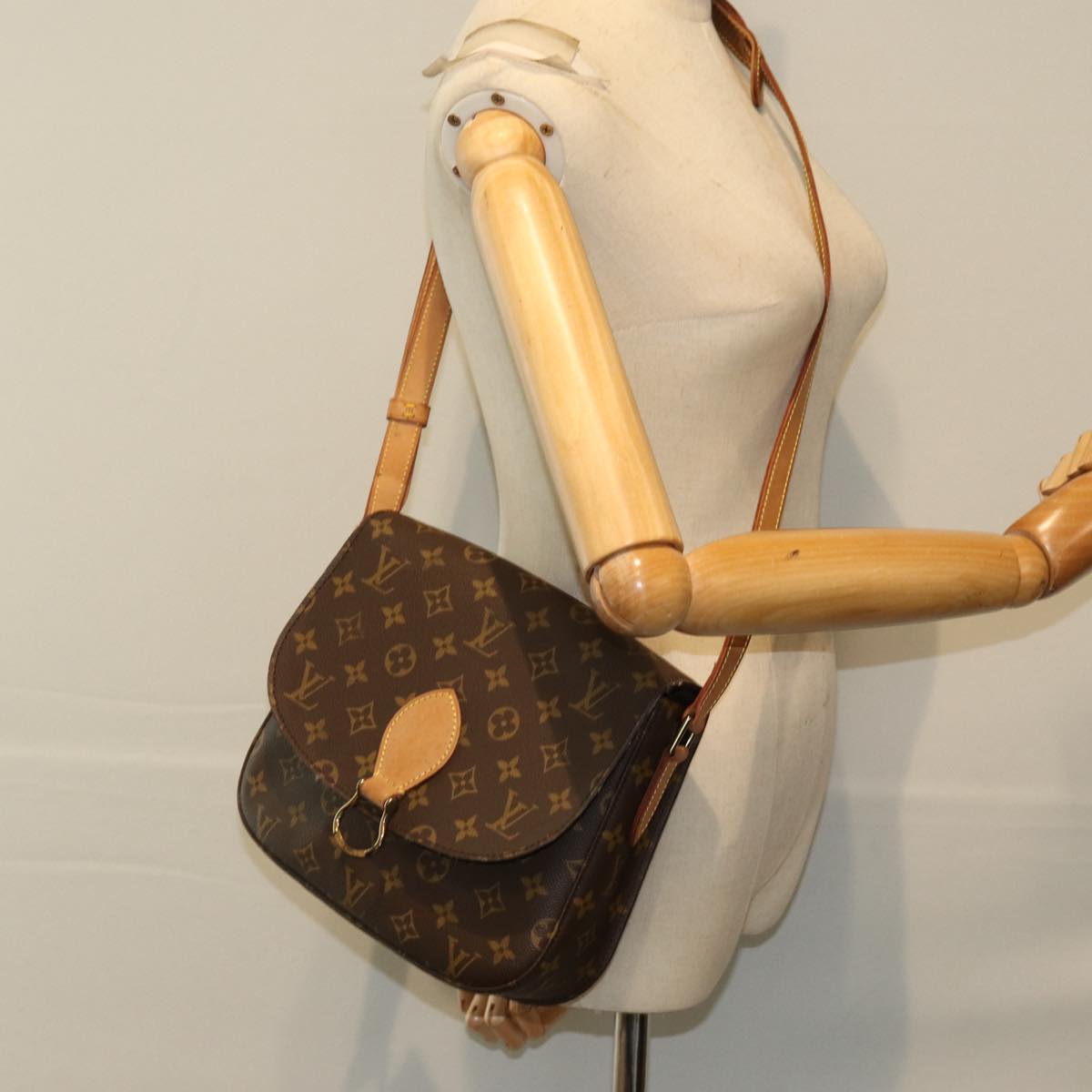 LOUIS VUITTON Monogram Saint Cloud GM Shoulder Bag M51242 Auth ep4237