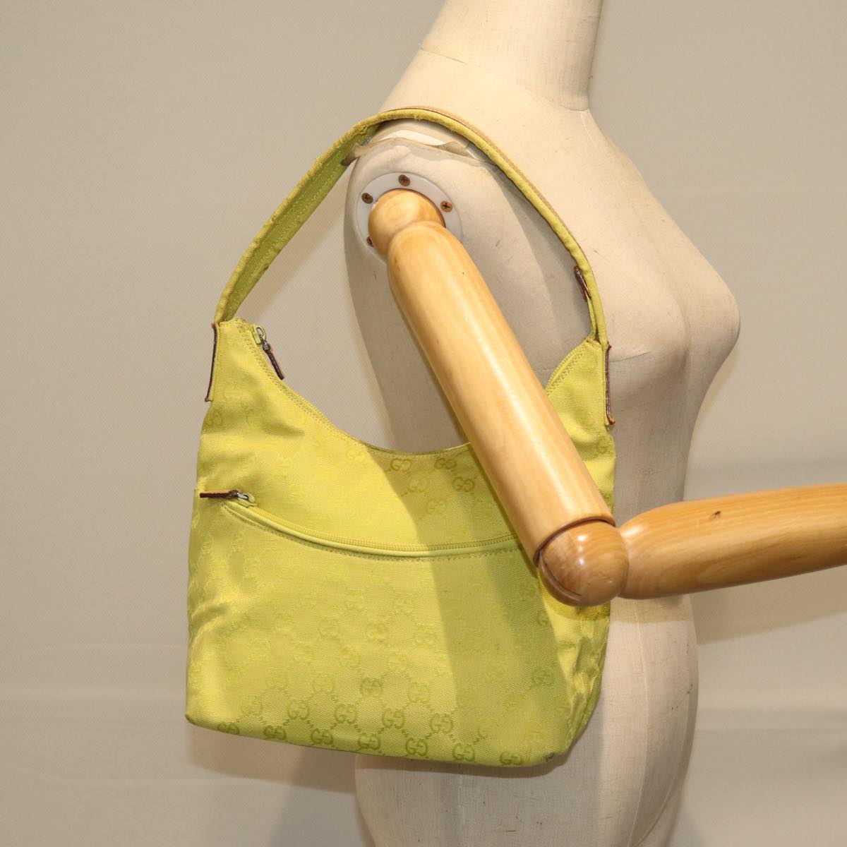 GUCCI GG Canvas Shoulder Bag Yellow 001 3386 1705 Auth ep4269