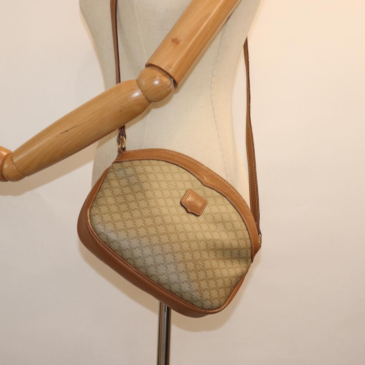 CELINE Macadam Canvas Shoulder Bag Beige Auth ep4360