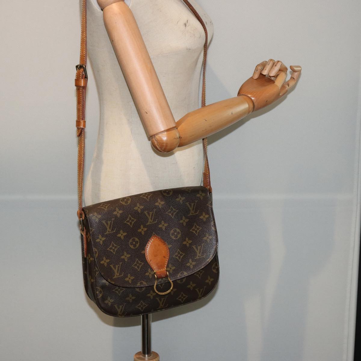 LOUIS VUITTON Monogram Saint Cloud GM Shoulder Bag M51242 LV Auth ep4430