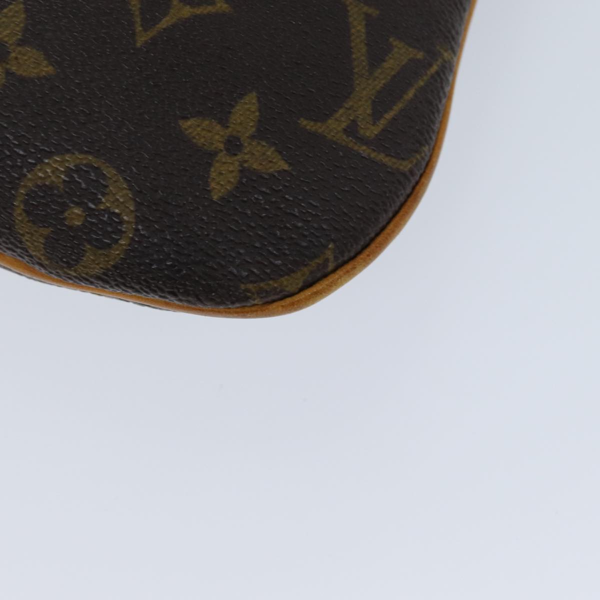 LOUIS VUITTON Monogram Pochette Bosphore Shoulder Bag M40044 LV Auth ep4544