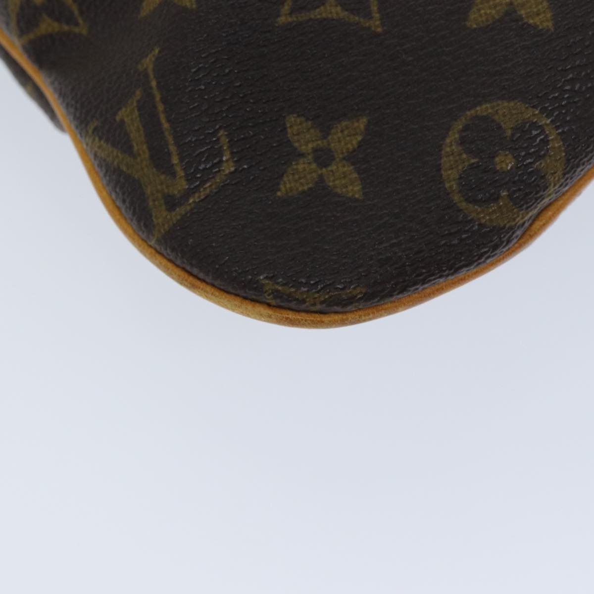 LOUIS VUITTON Monogram Pochette Bosphore Shoulder Bag M40044 LV Auth ep4544