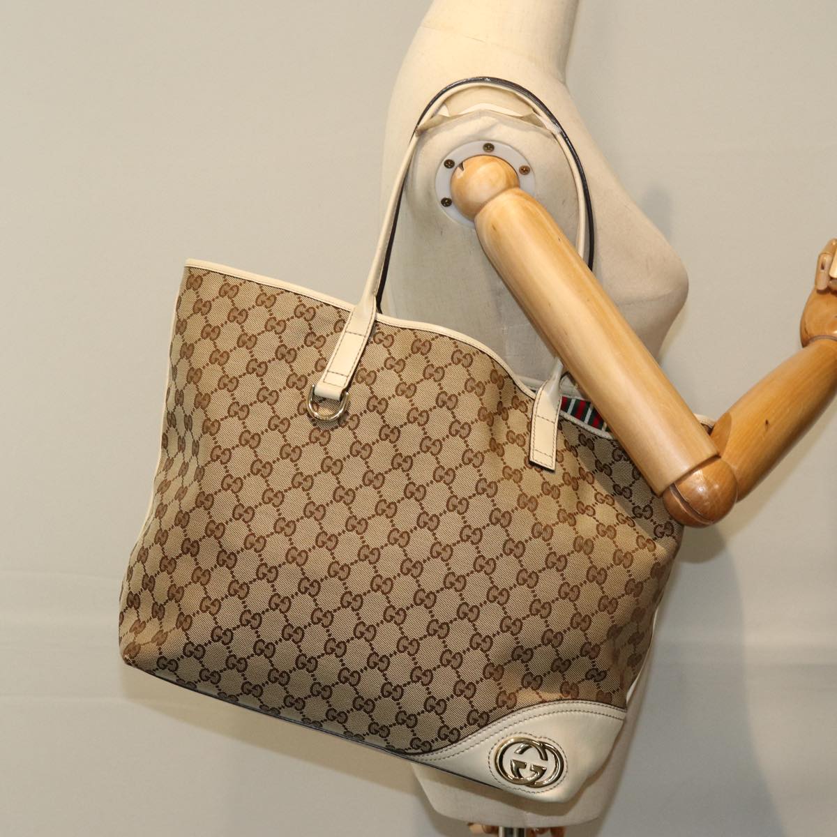 GUCCI GG Canvas Tote Bag Beige 169945 Auth ep4555