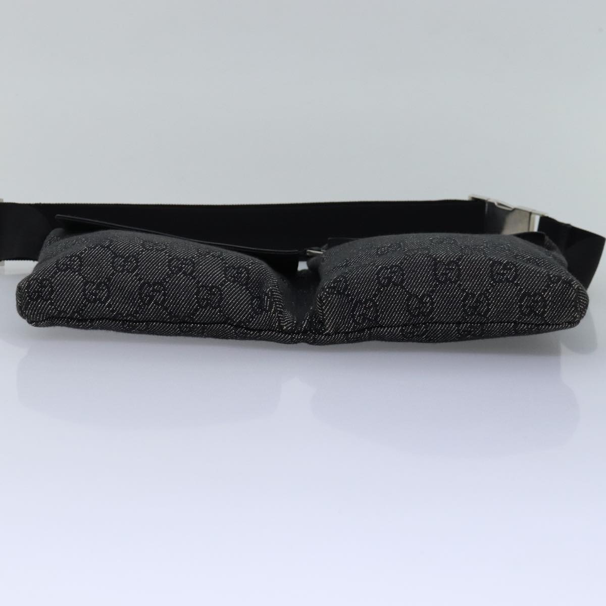 GUCCI GG Canvas Waist bag Black 28566 Auth ep4558