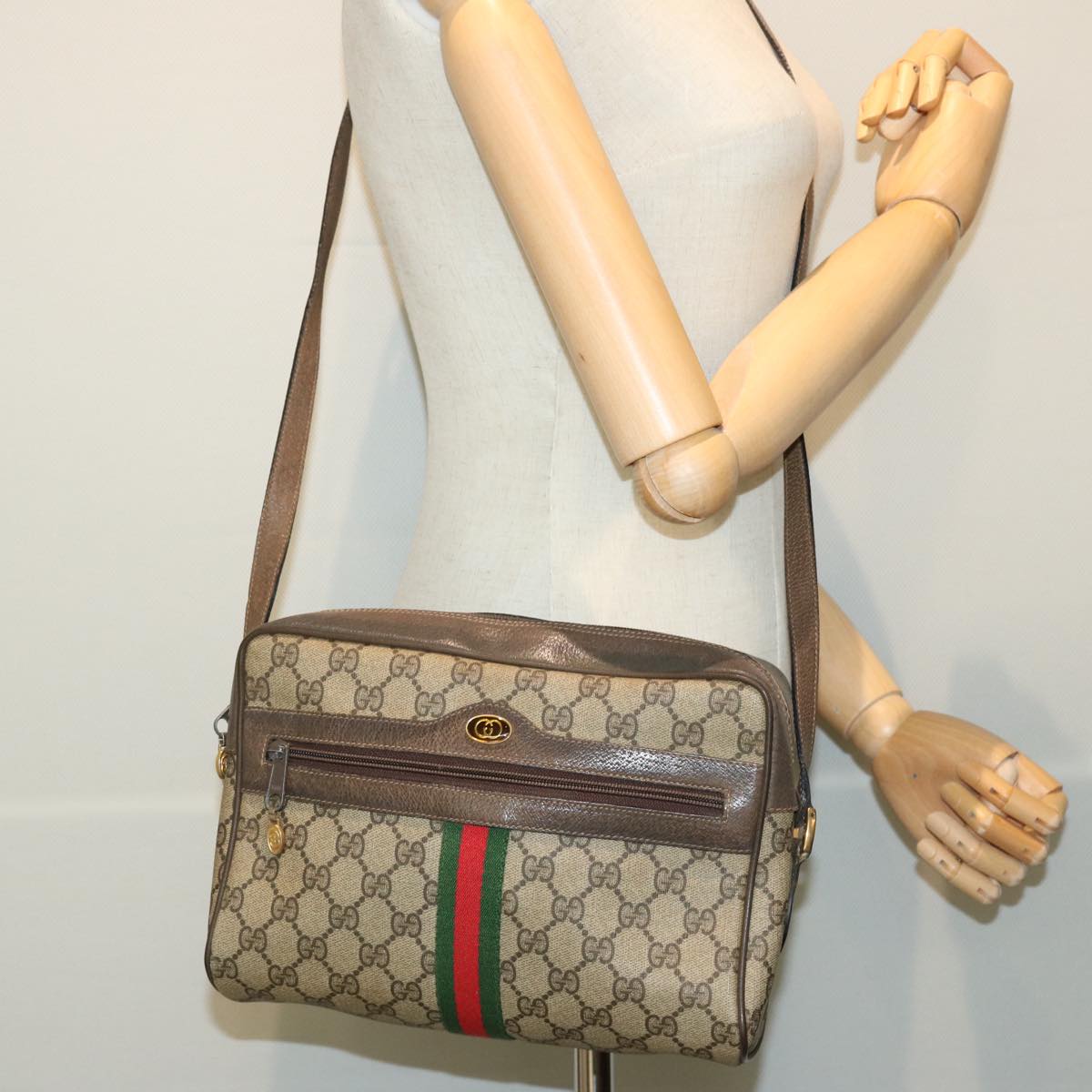 GUCCI GG Supreme Webshire Line Shoulder Bag Canvas Beige Brown 72 02 005 Auth