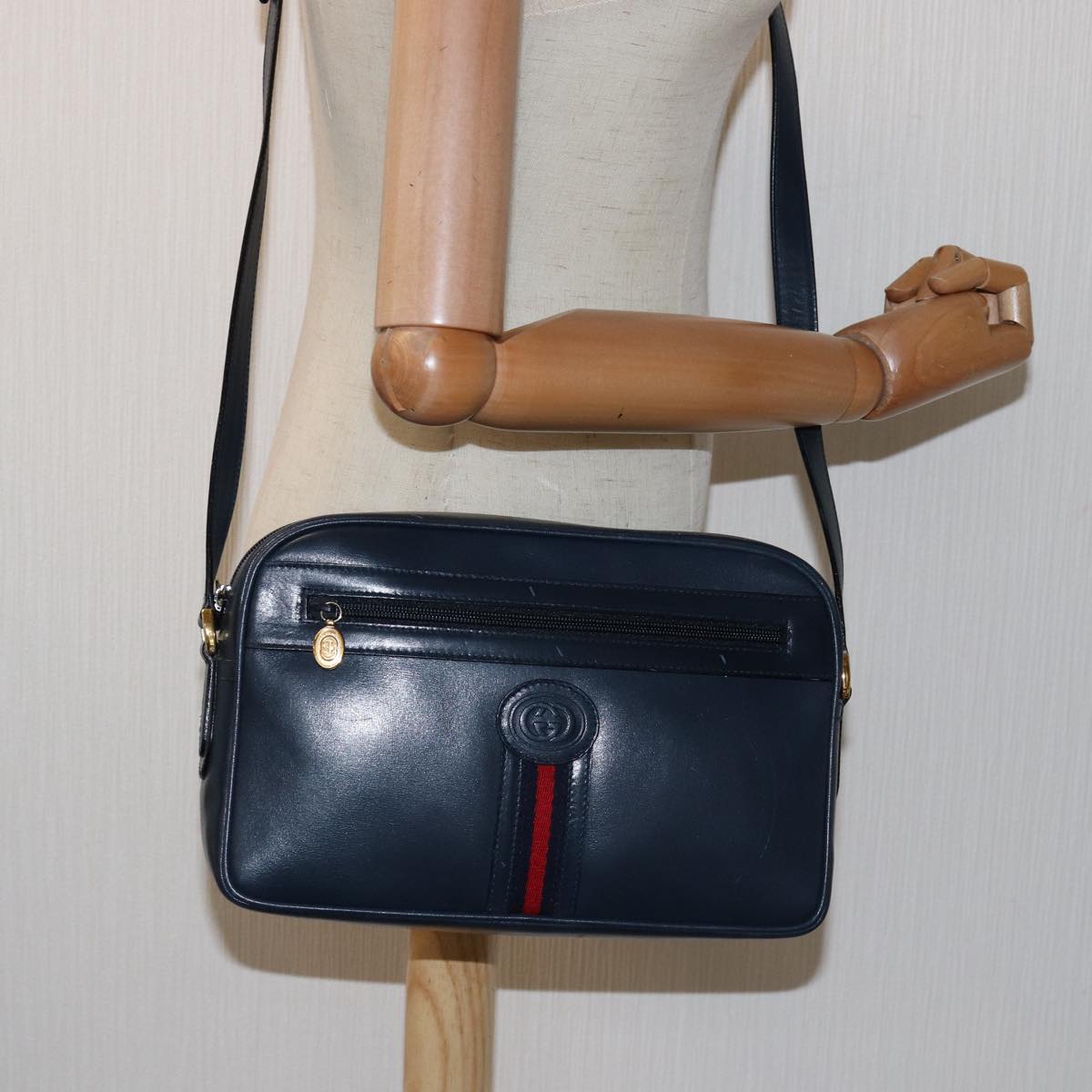 GUCCI Sherry Line Shoulder Bag Leather Navy 001 23 0942 Auth ep4572