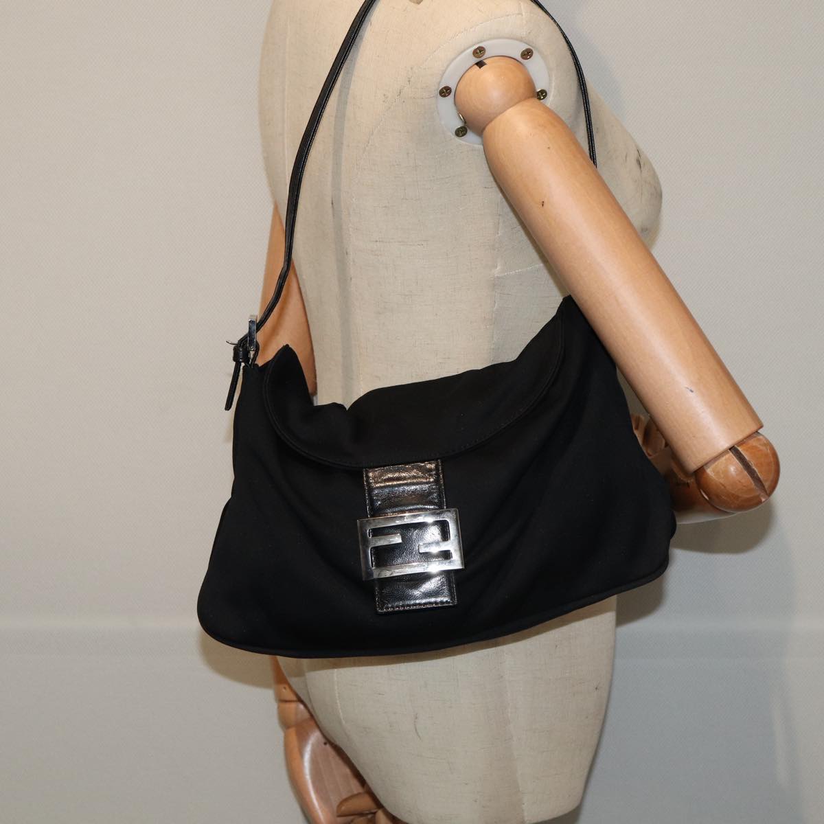 FENDI Shoulder Bag Nylon Black Auth ep4648