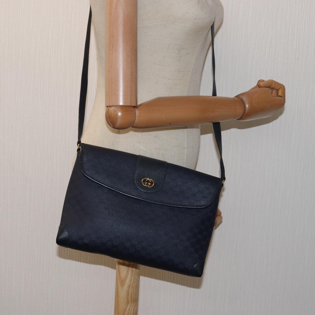 GUCCI Micro GG Supreme Shoulder Bag Navy 001 14 5364 Auth ep4687