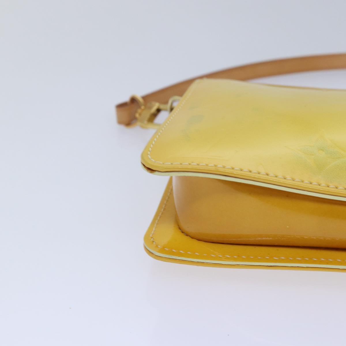 LOUIS VUITTON Vernis Lexington Accessory Pouch Lime Yellow M91058 LV Auth ep4712