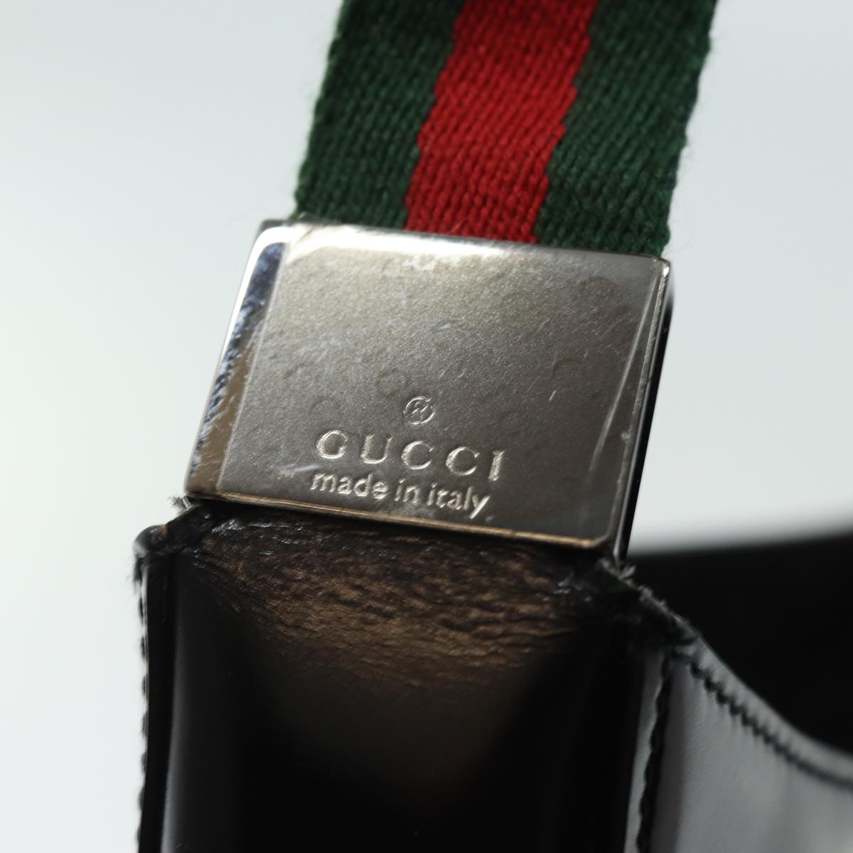 GUCCI Web Sherry Line Shoulder Bag Enamel Black Red Green Auth ep4721