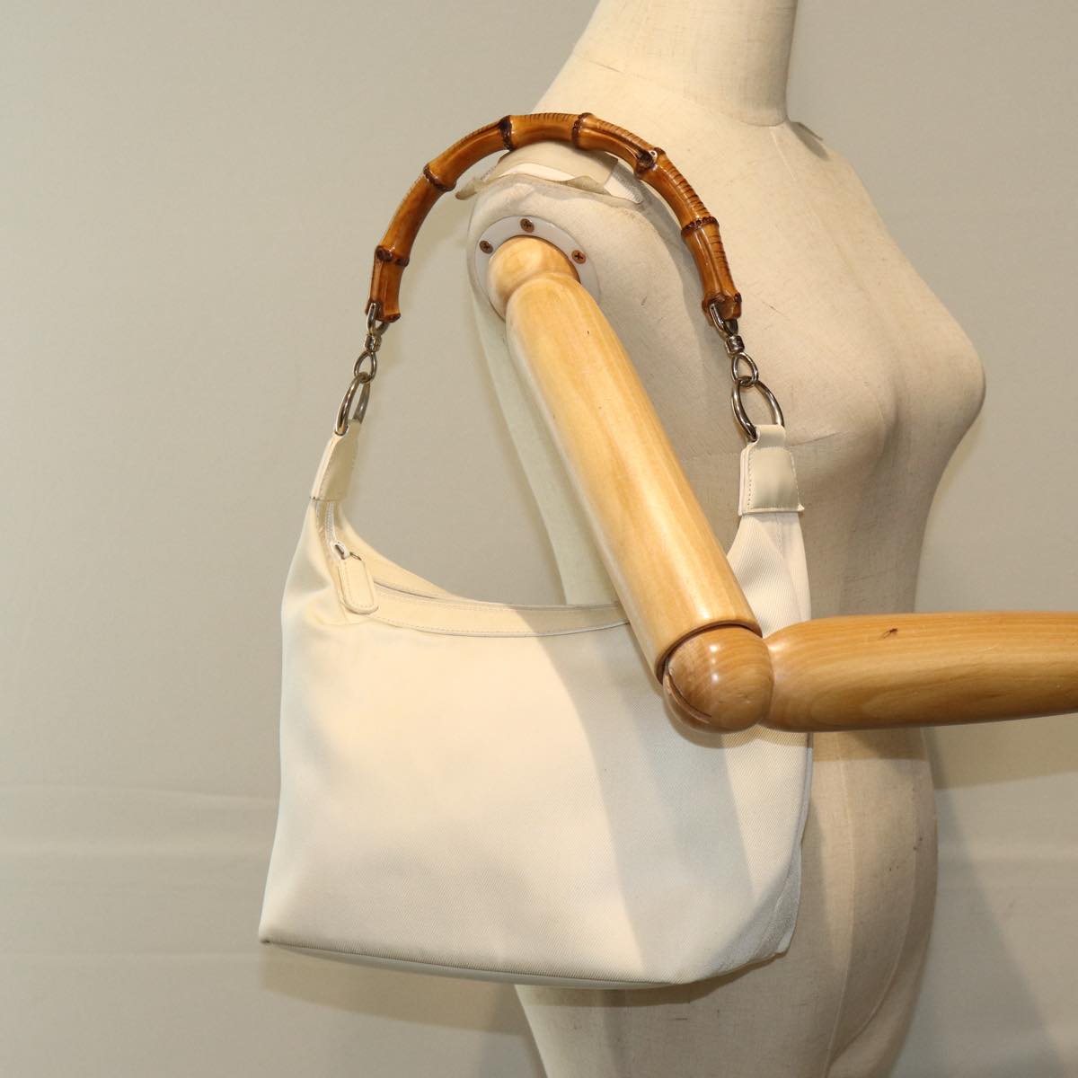 GUCCI Bamboo Shoulder Bag Nylon White 000 1956 0531 Auth ep4742