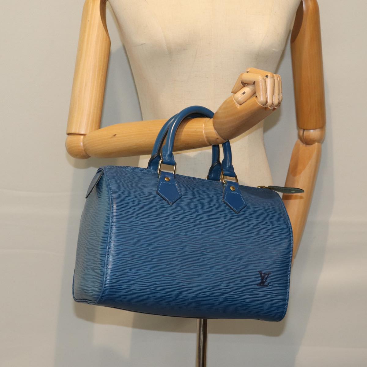 LOUIS VUITTON Epi Speedy 25 Hand Bag Toledo Blue M43015 LV Auth ep4761