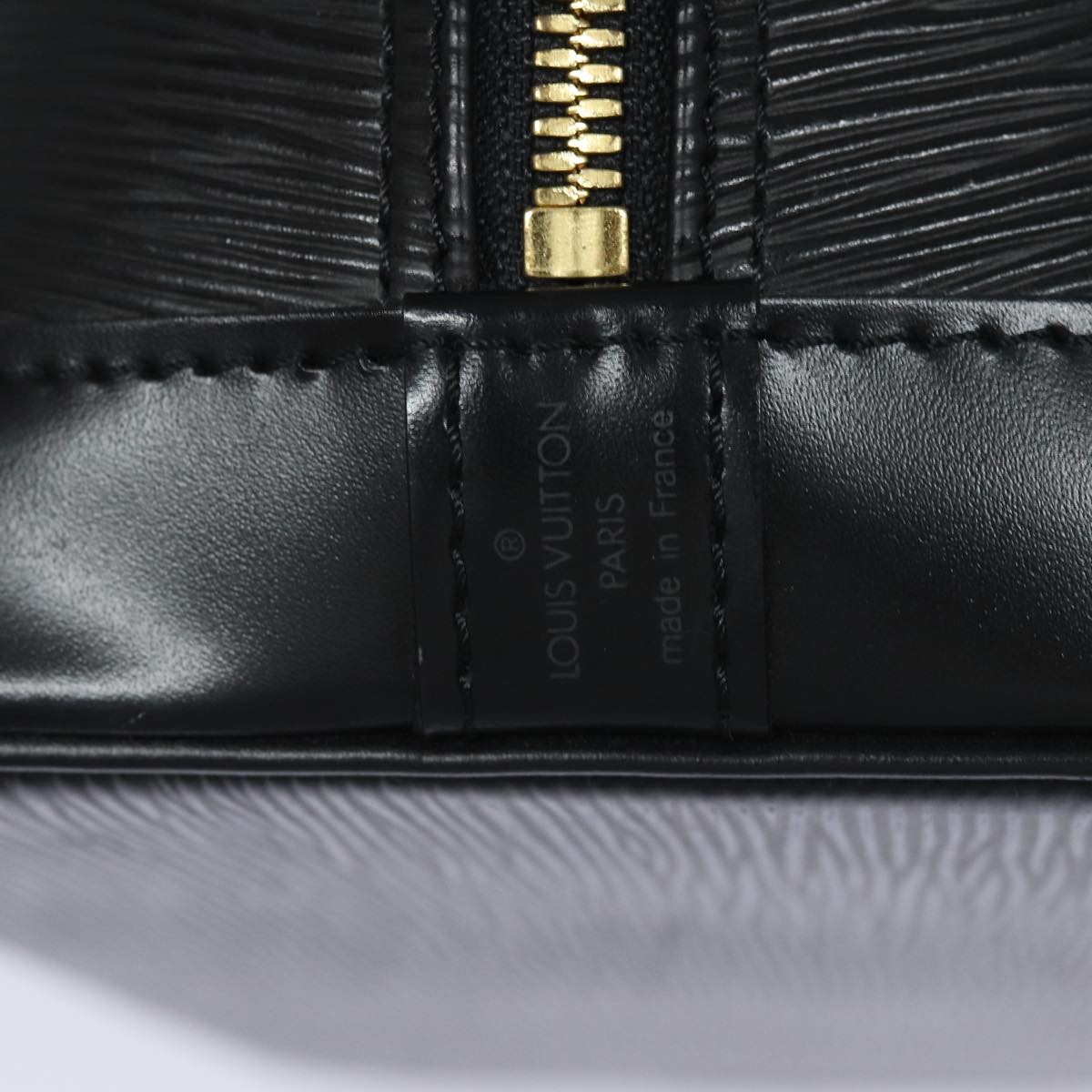 LOUIS VUITTON Epi Alma Hand Bag Black M52142 LV Auth ep4779