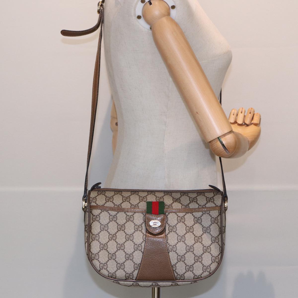 GUCCI GG Supreme Web Sherry Line Shoulder Bag PVC Beige Red Green Auth ep4863