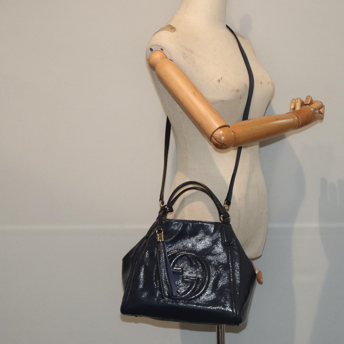 GUCCI Soho Hand Bag Enamel 2way Navy 336751 Auth ep4950