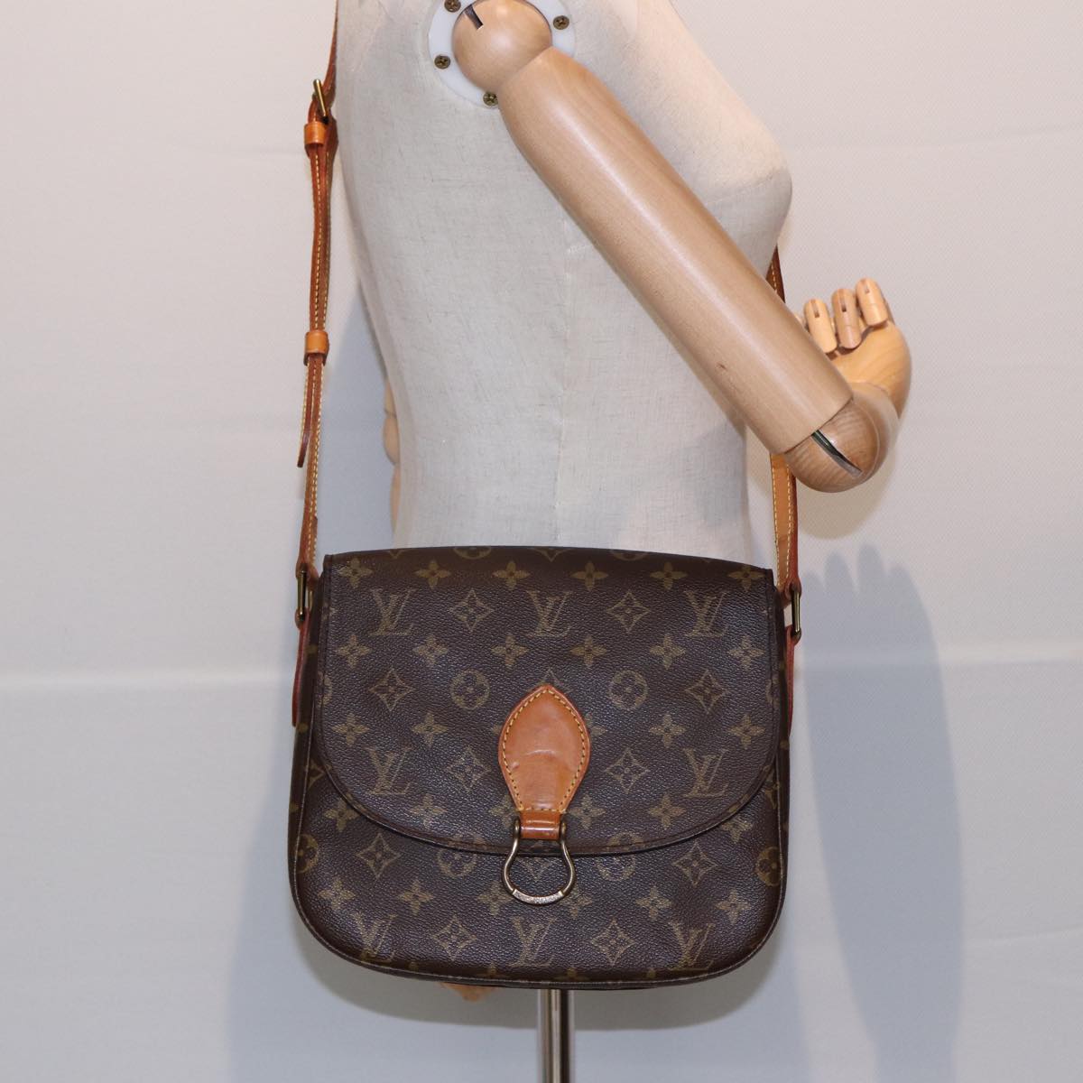 LOUIS VUITTON Monogram Saint Cloud GM Shoulder Bag M51242 LV Auth ep5046