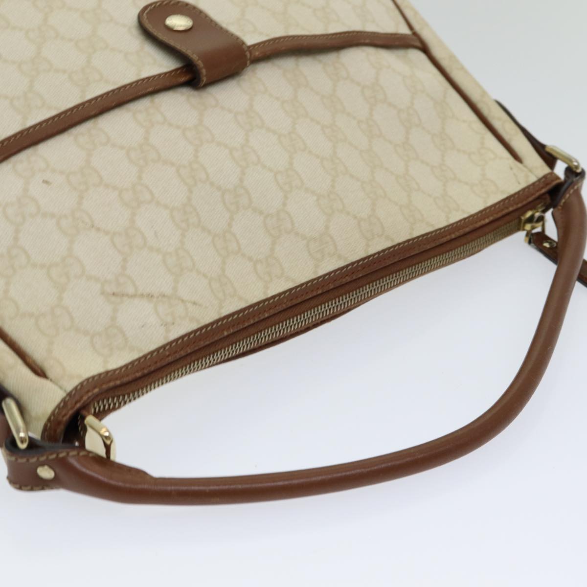 GUCCI GG Supreme Shoulder Bag PVC Leather White Auth ep5061