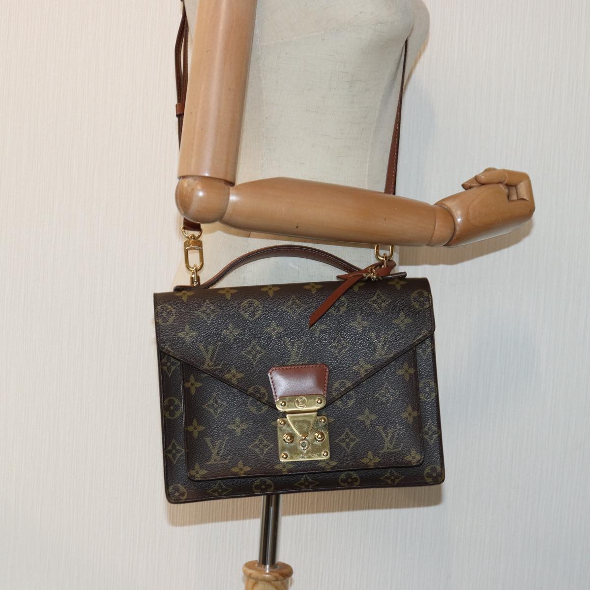 LOUIS VUITTON Monogram Monceau 26 Shoulder Bag M51187 LV Auth ep5179