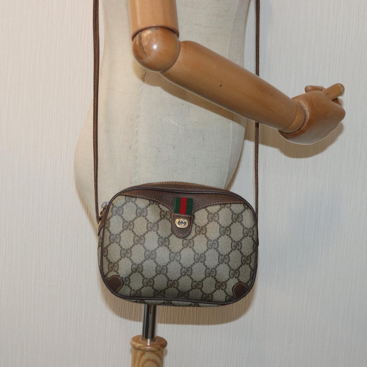 GUCCI GG Supreme Web Sherry Line Shoulder Bag Beige 001 904 2066 Auth ep5238