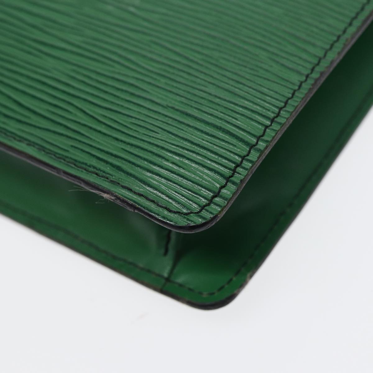 LOUIS VUITTON Epi Montaigne 27 Clutch Bag Green M52654 LV Auth ep5317