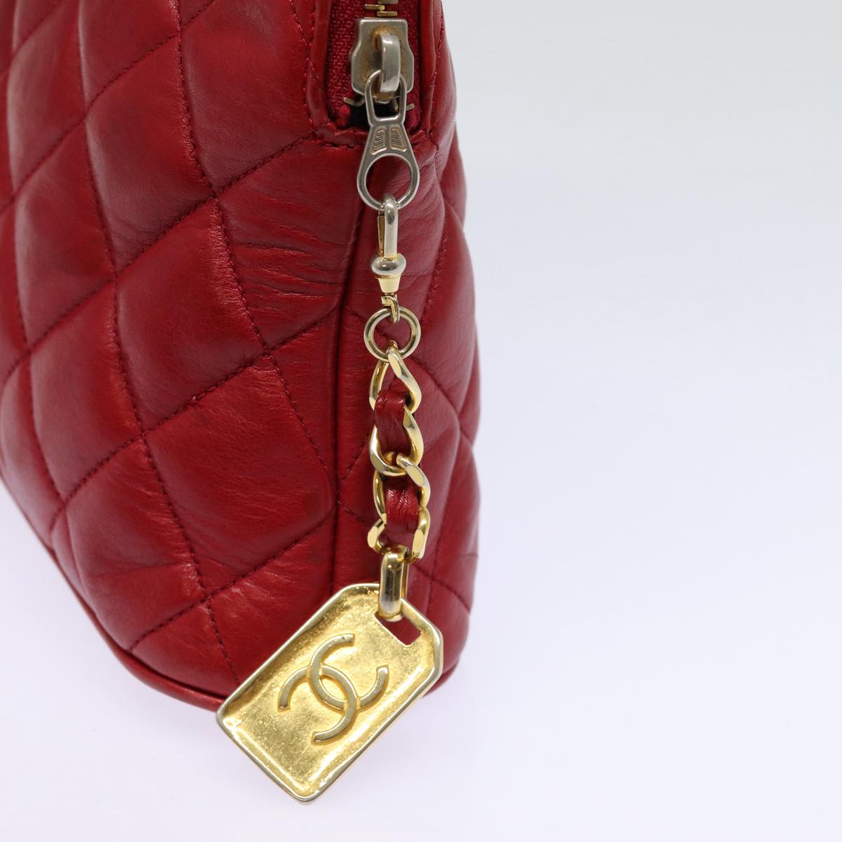 CHANEL Matelasse Chain Shoulder Bag Lamb Skin Red Gold CC Auth ep5445