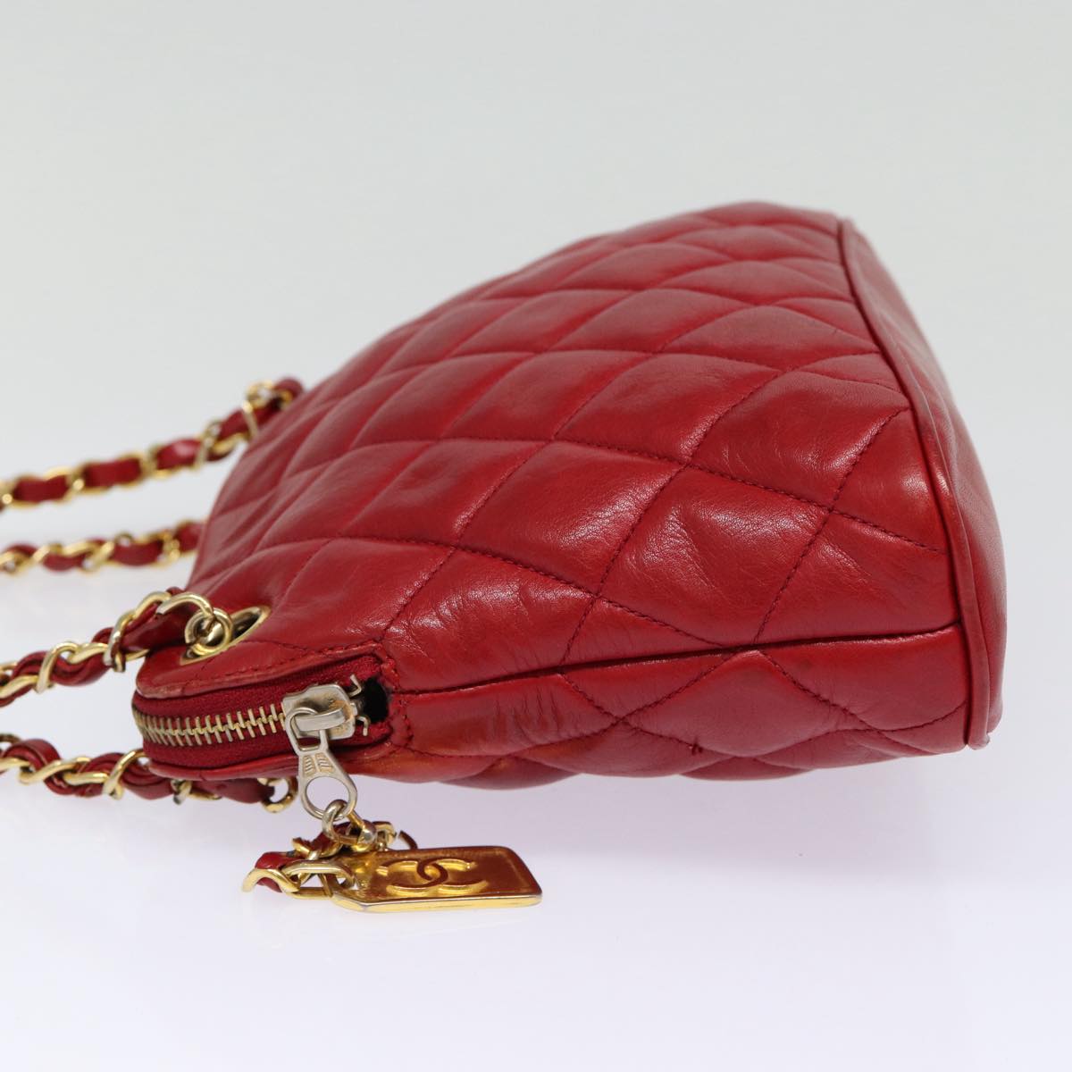 CHANEL Matelasse Chain Shoulder Bag Lamb Skin Red Gold CC Auth ep5445