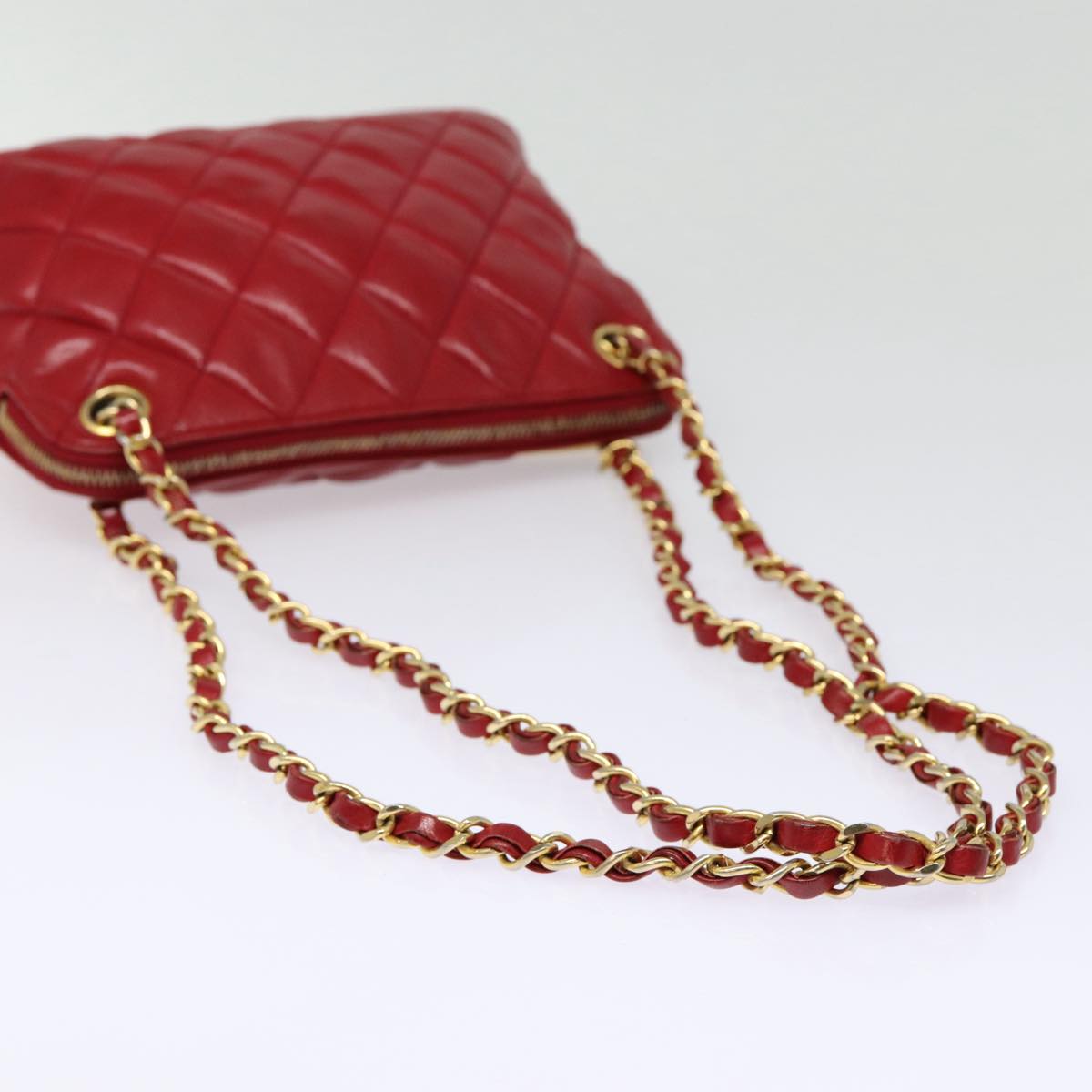 CHANEL Matelasse Chain Shoulder Bag Lamb Skin Red Gold CC Auth ep5445