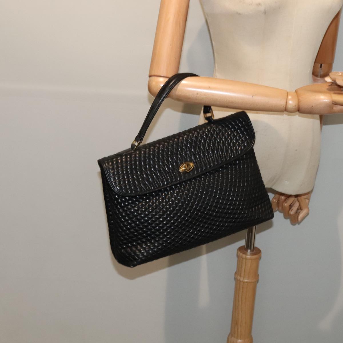 BALLY Hand Bag Leather Black Gold Auth ep5454