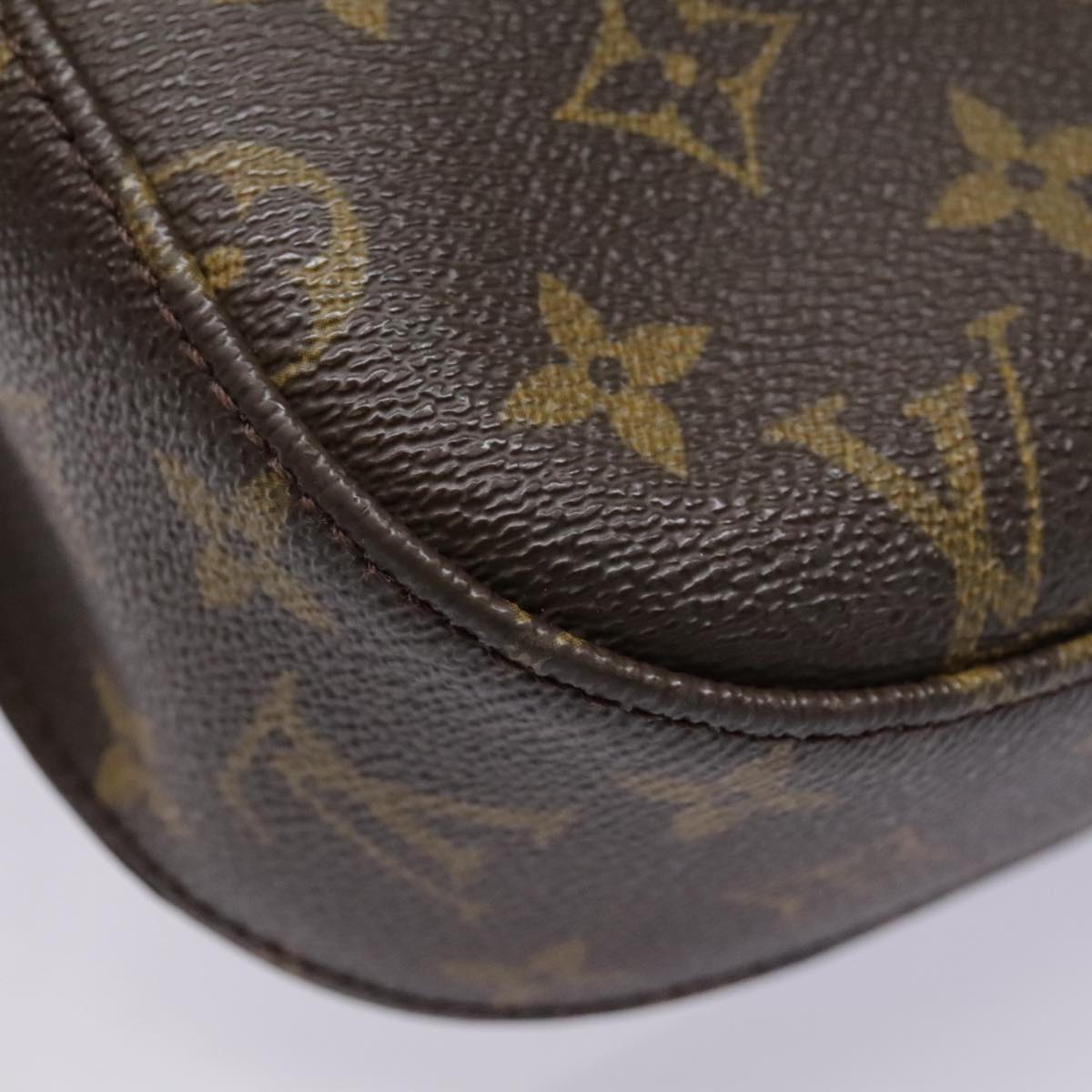 LOUIS VUITTON Monogram Saint Cloud GM Shoulder Bag M51242 LV Auth ep5824