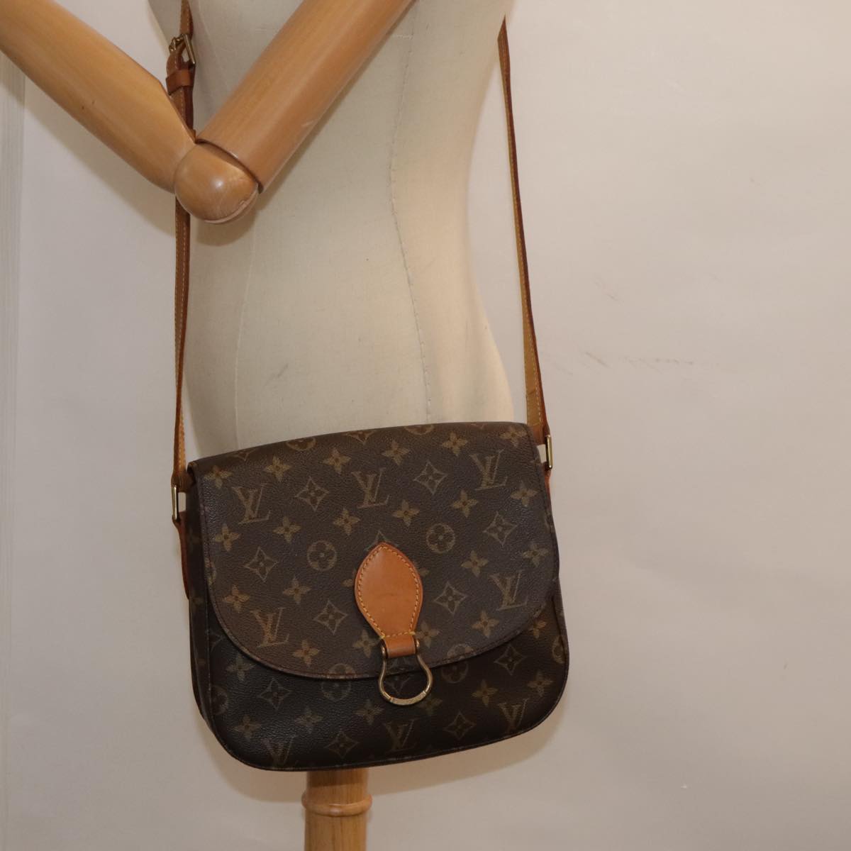 LOUIS VUITTON Monogram Saint Cloud GM Shoulder Bag M51242 LV Auth ep5824