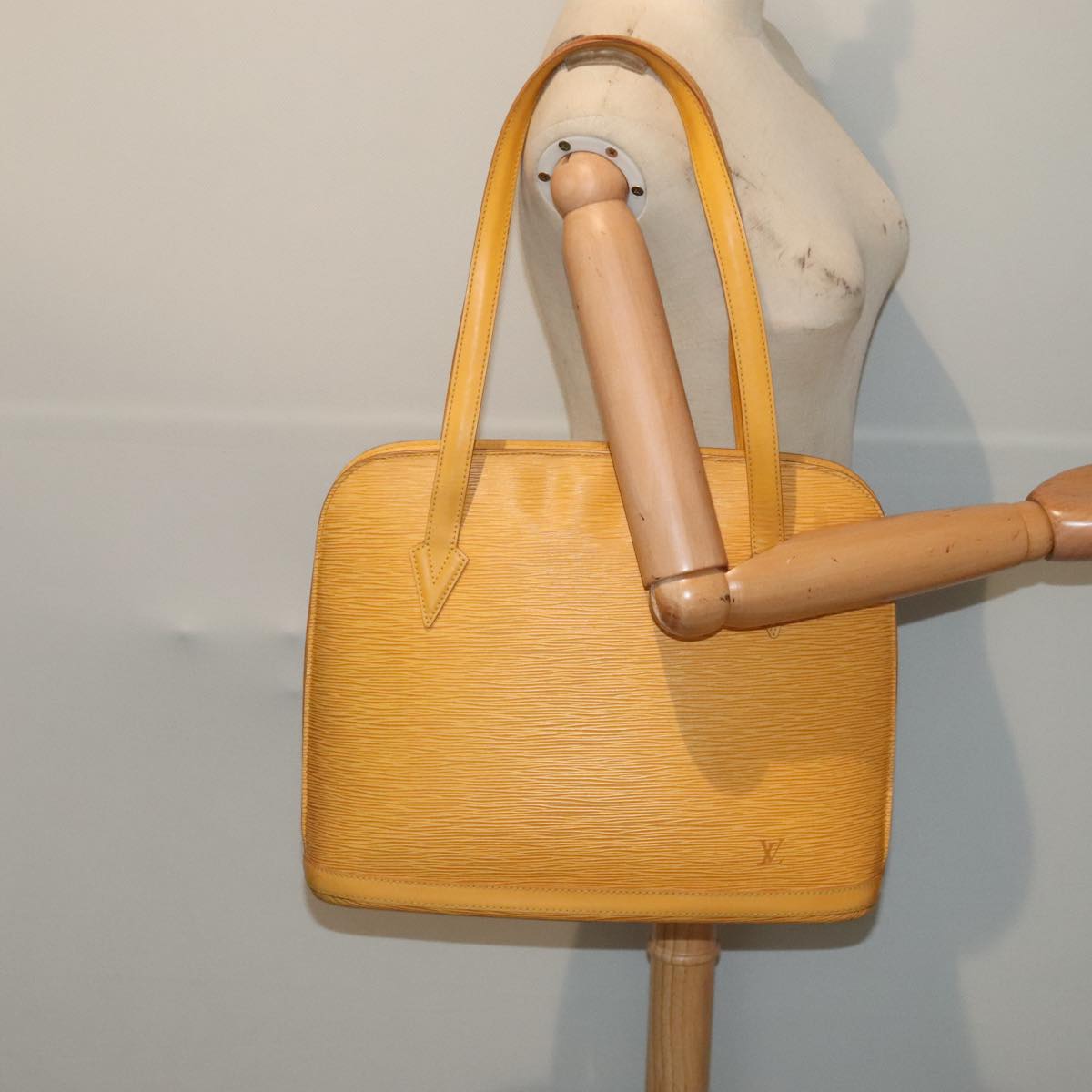 LOUIS VUITTON Epi Lussac Shoulder Bag Yellow M52289 LV Auth ep5833