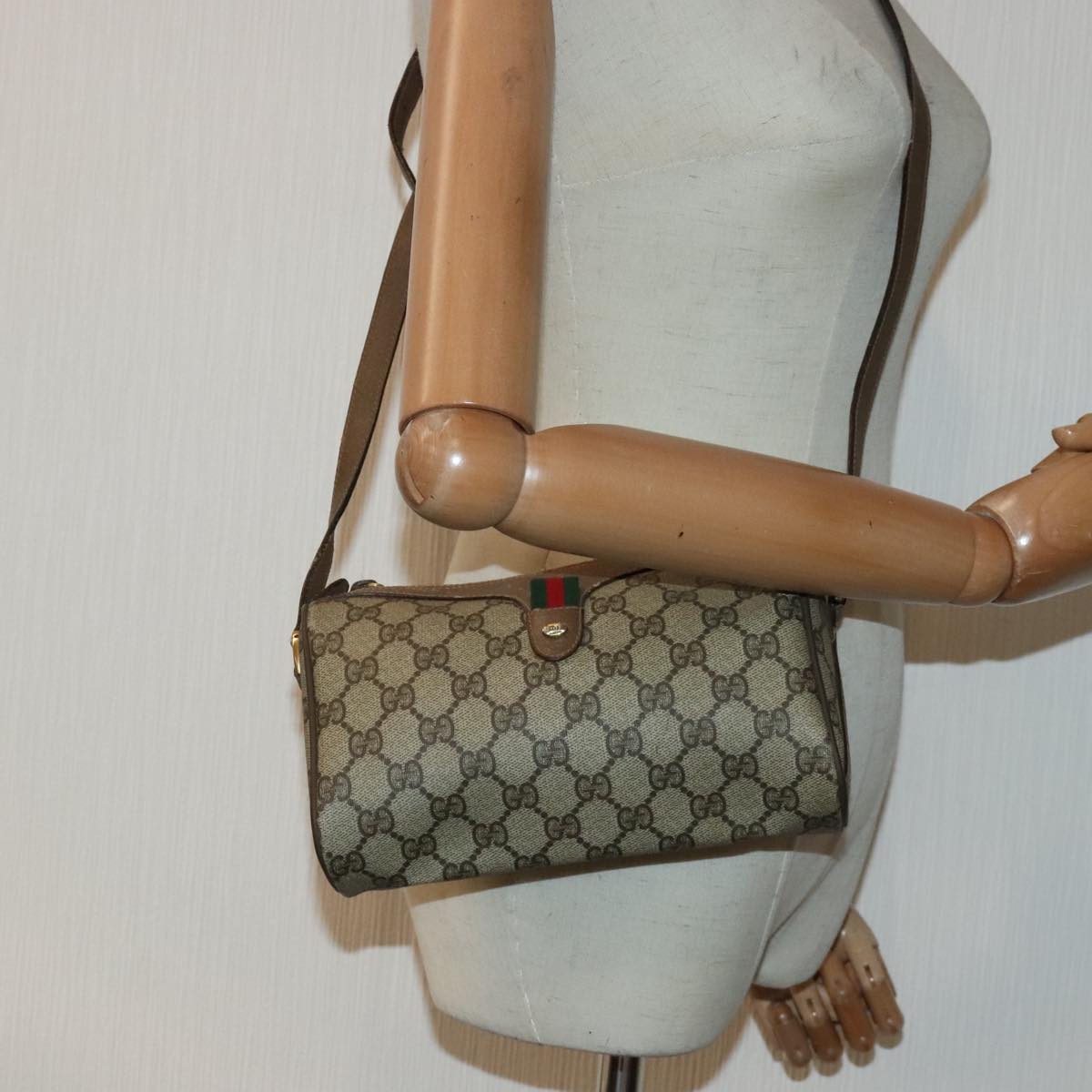 GUCCI GG Supreme Web Sherry Line Shoulder Bag PVC Beige 89 02 018 Auth ep5866